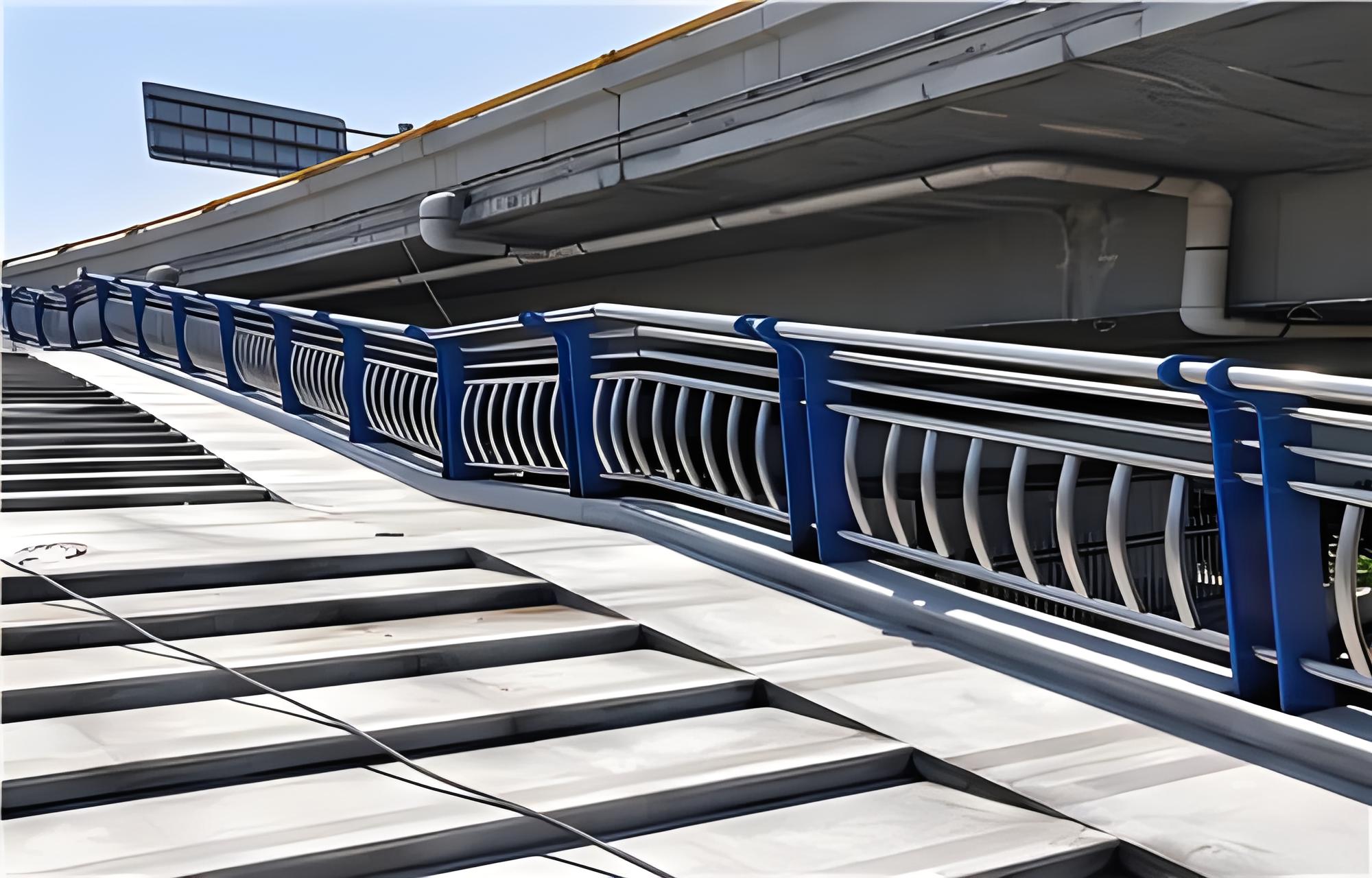 江西不锈钢桥梁护栏维护方案：确保安全，延长使用寿命
